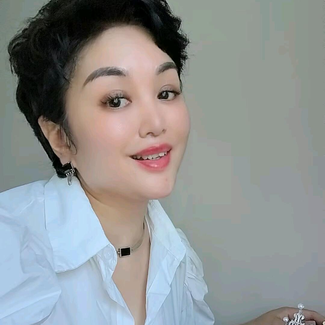 萱萱姐