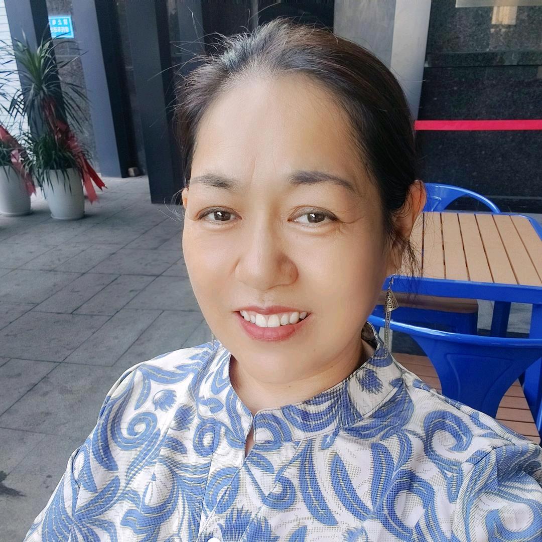 梧桐树下70后