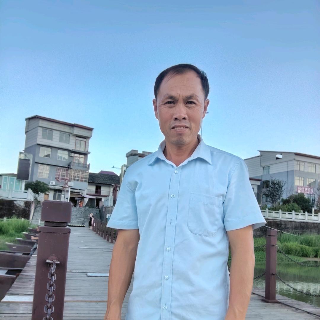 未来向钱冲