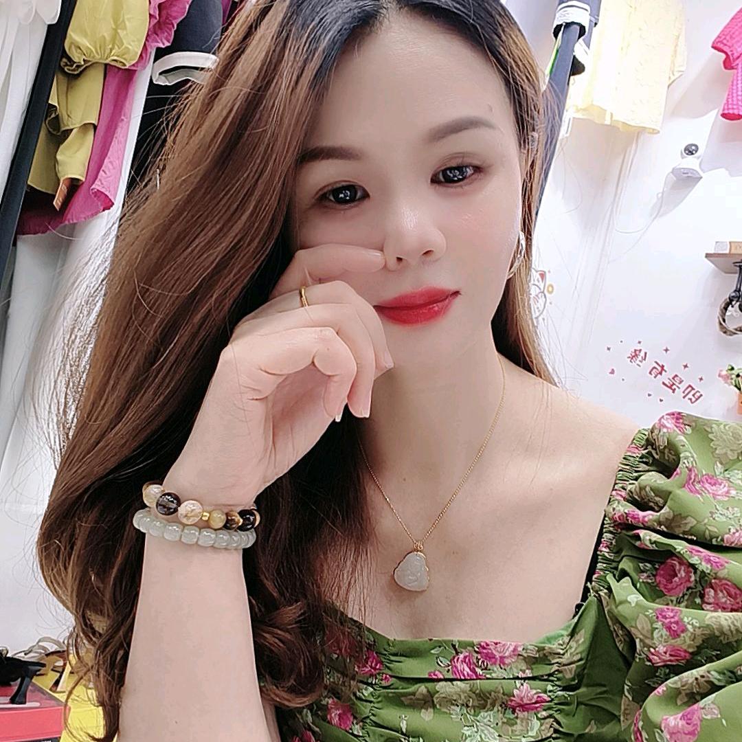 带刺的玫瑰🌹