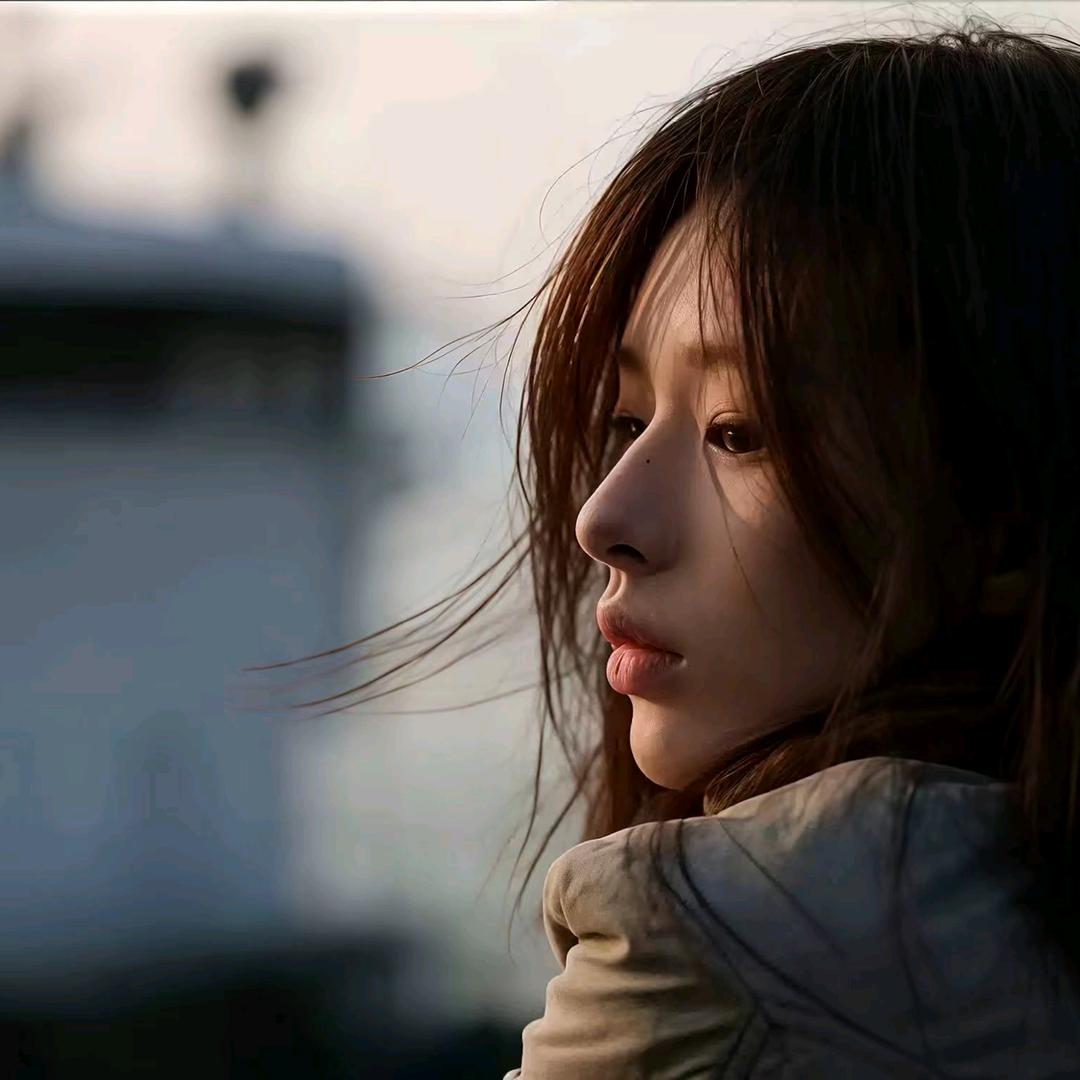 月下独酌美人归