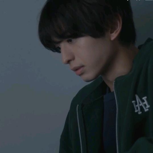 月男