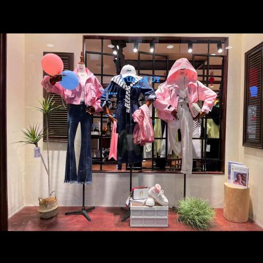 新印象百货金湾店