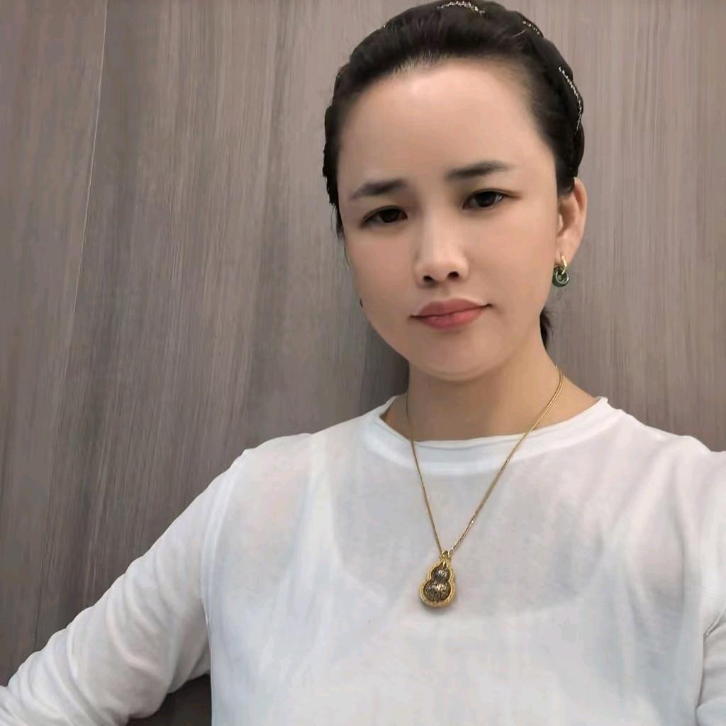 新塘牛仔城批发喜姐