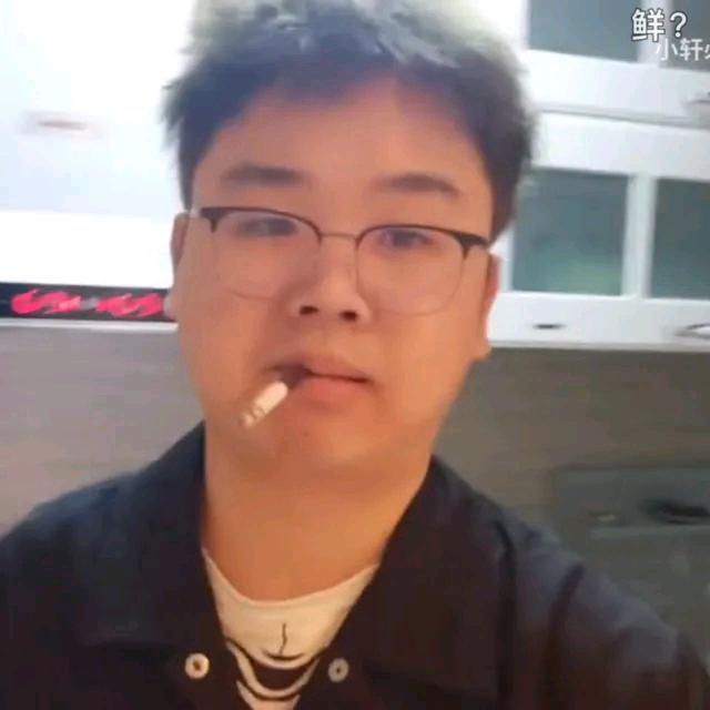 广安狂人张顺飞