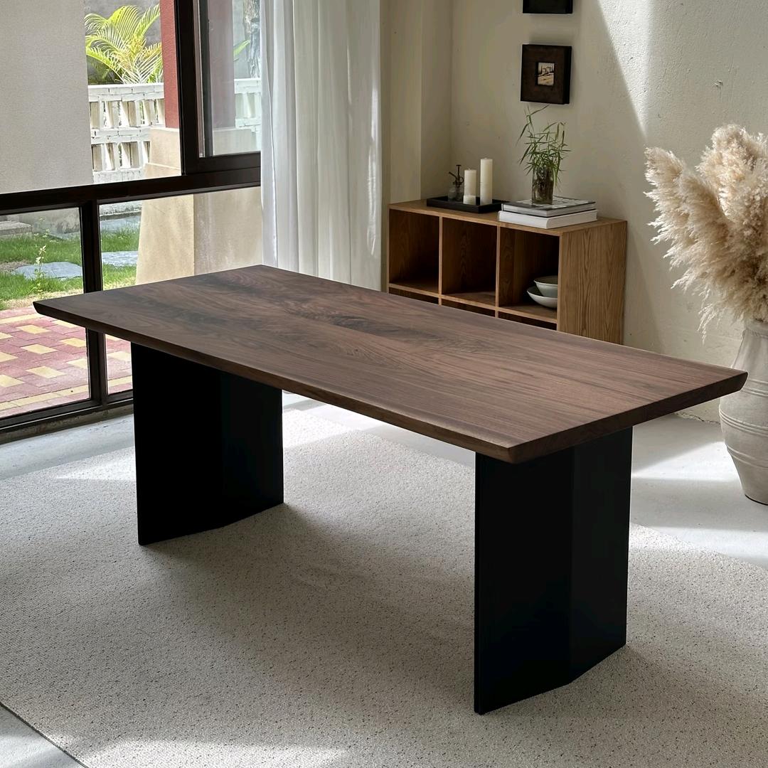 尚品原木（高品质原木大板桌）