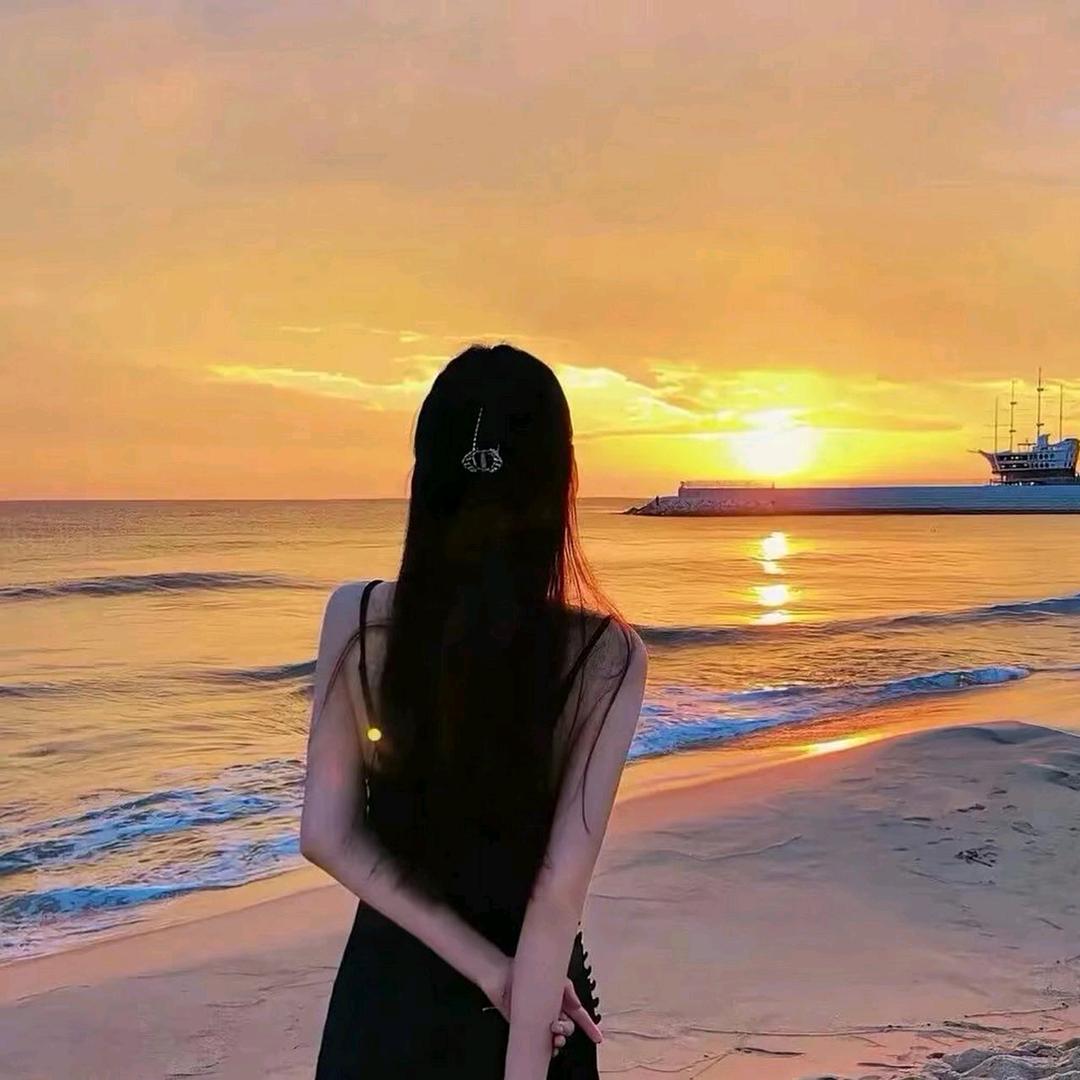 爱笑女孩