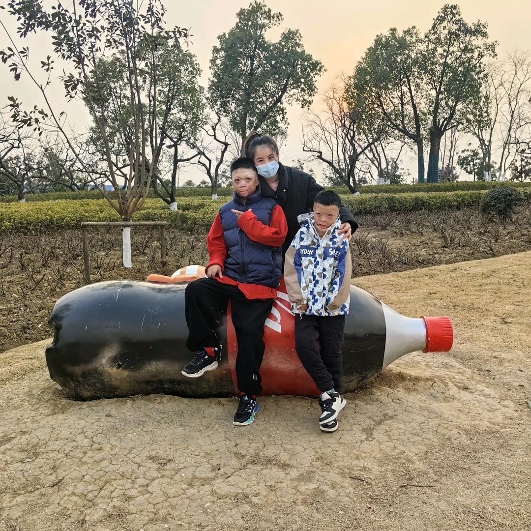 志贤志恒爸爸