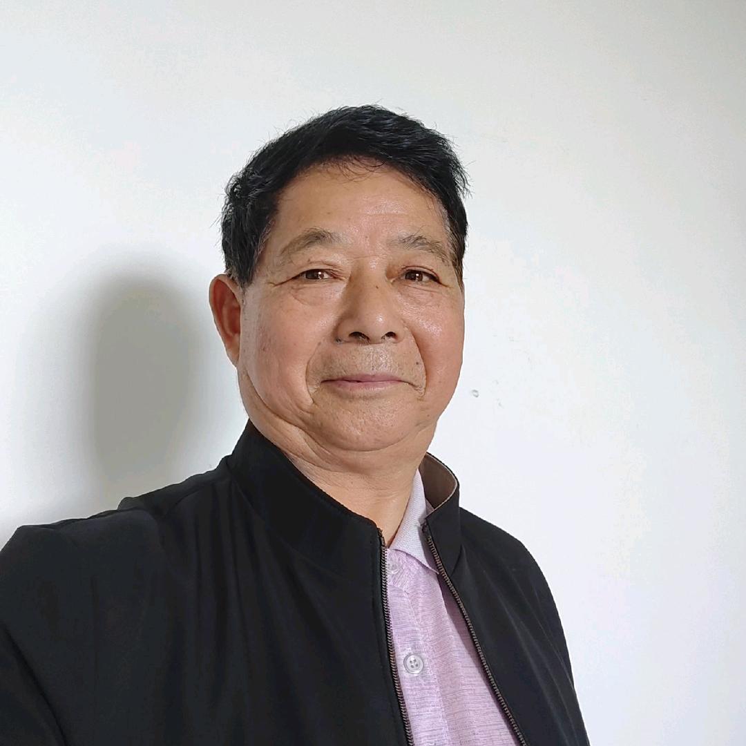 青年老头子