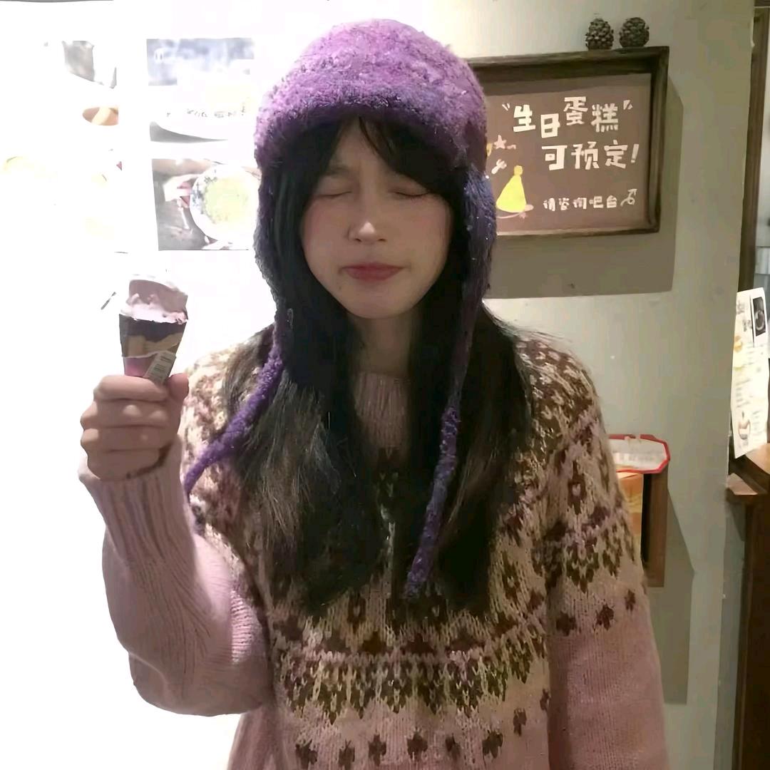 鱼鱼.