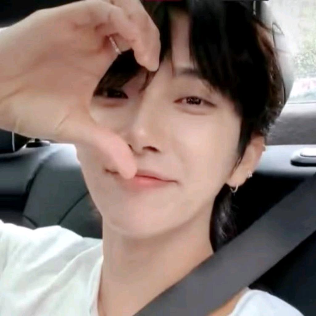 我家开的爱马🌻🐸