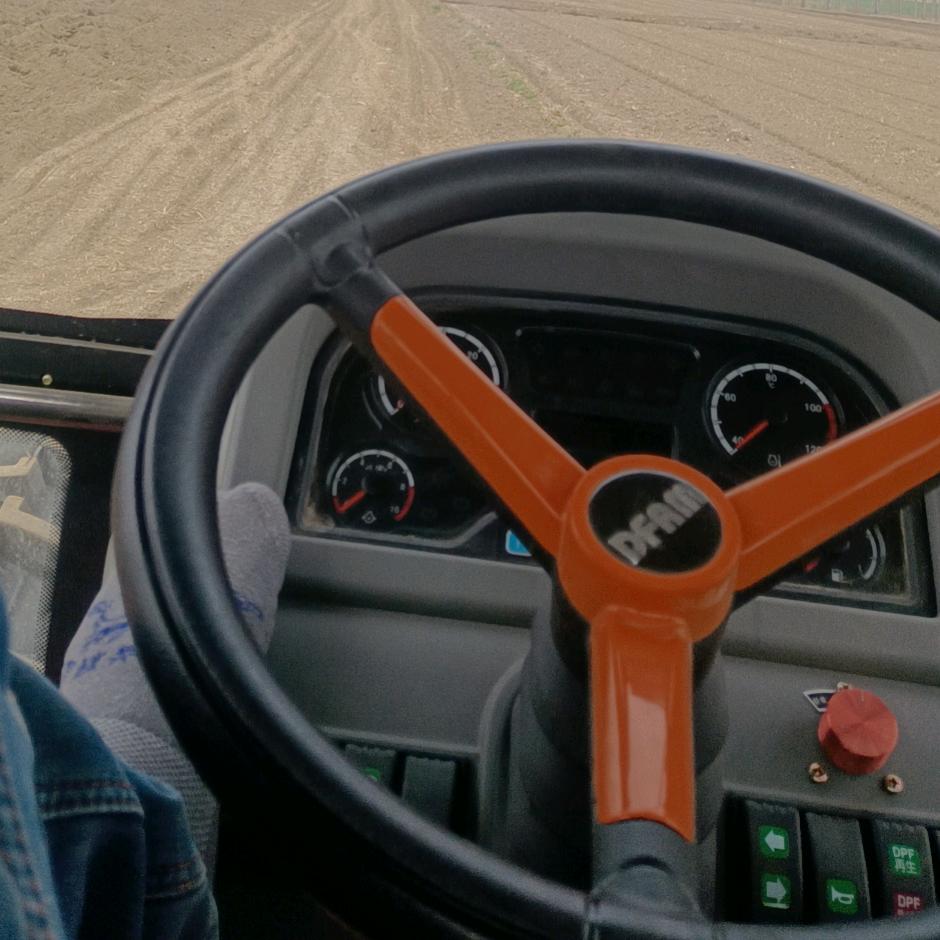 李洋洋专业#播种小麦氺稻#无人机打葯