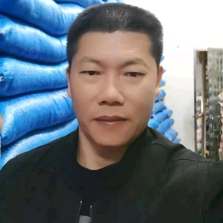 韩海滨（饲料原料供应商）