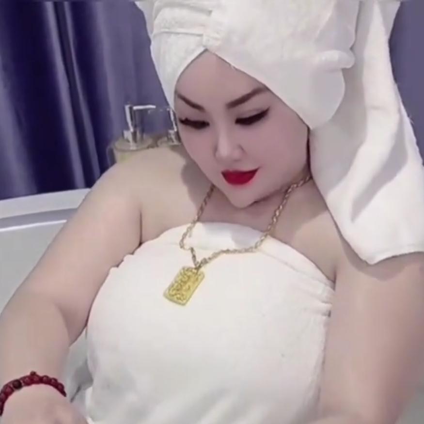 小陈姐有点饿🫧淼淼