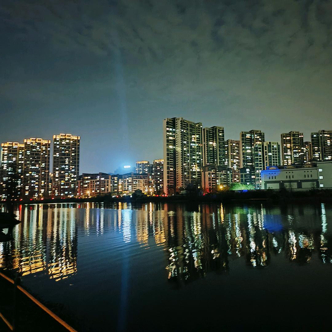 清晨的风