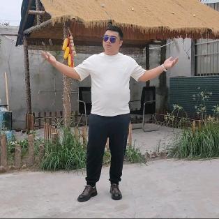 阳阳