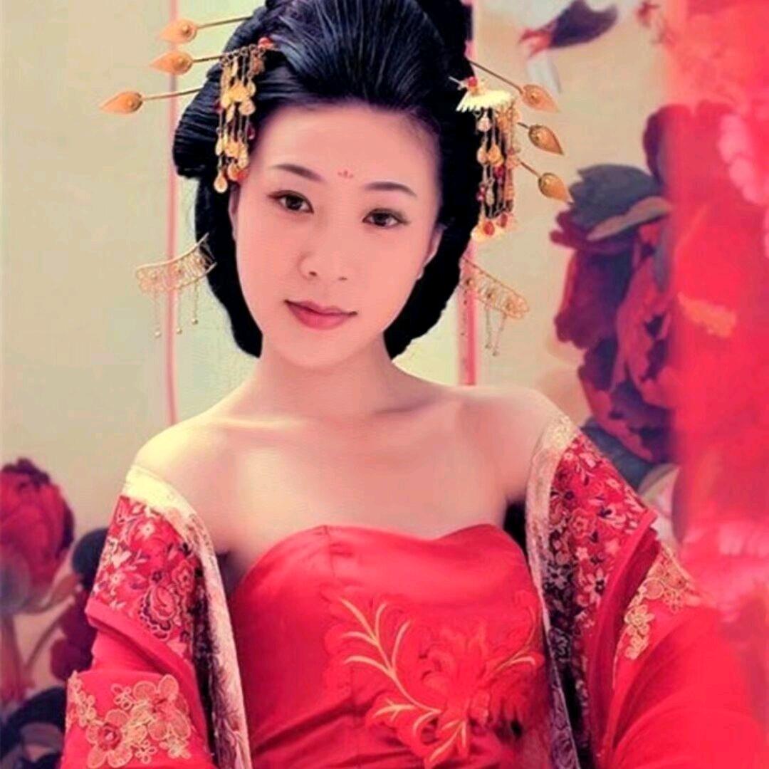 🦋:㜂孞 ღ
