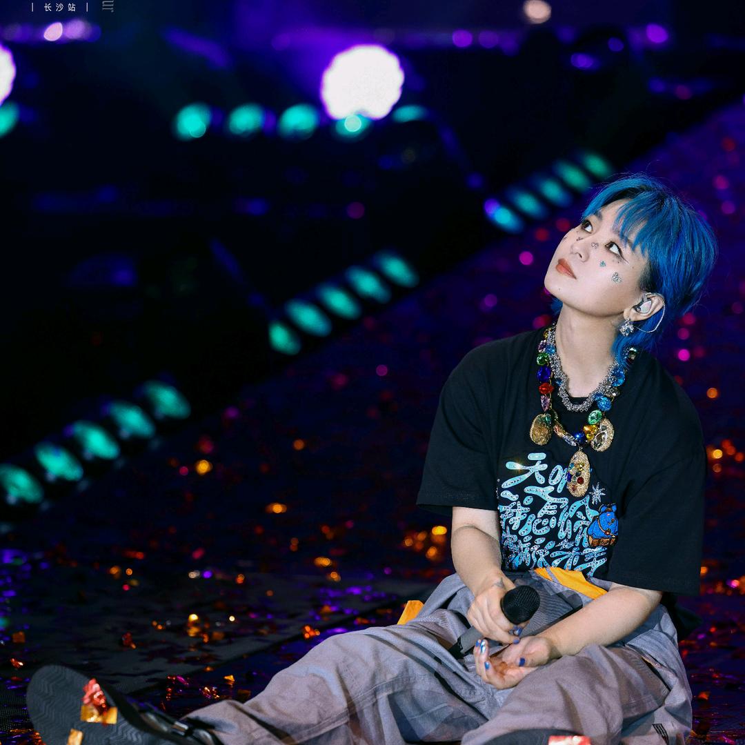 Zz~🥳_(依恋🎉)