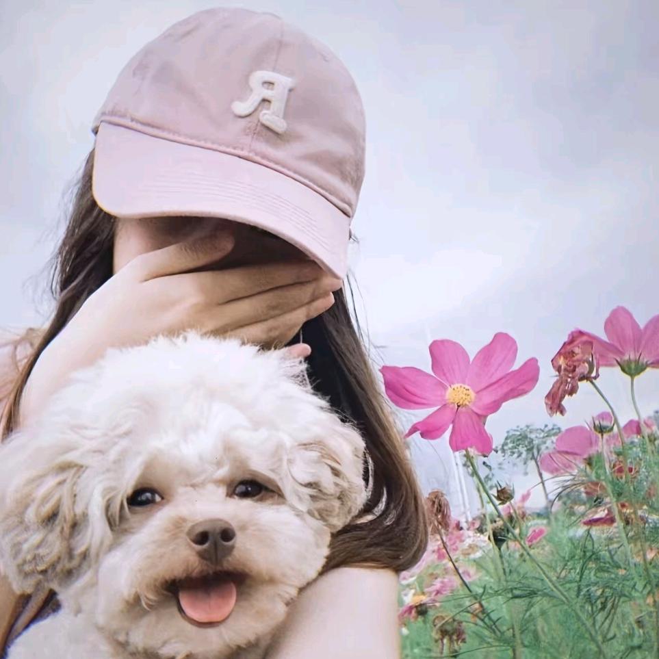 🎒