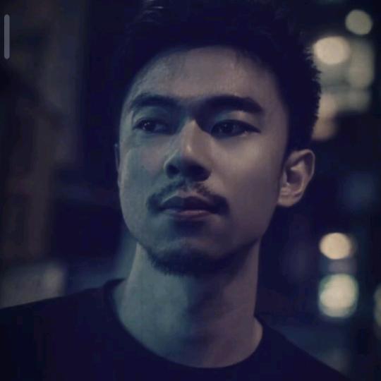 老品种大叔 🚬