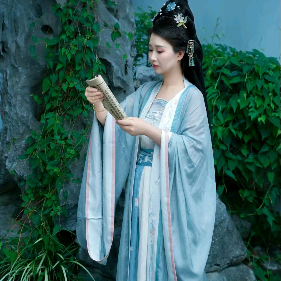金子发亮
