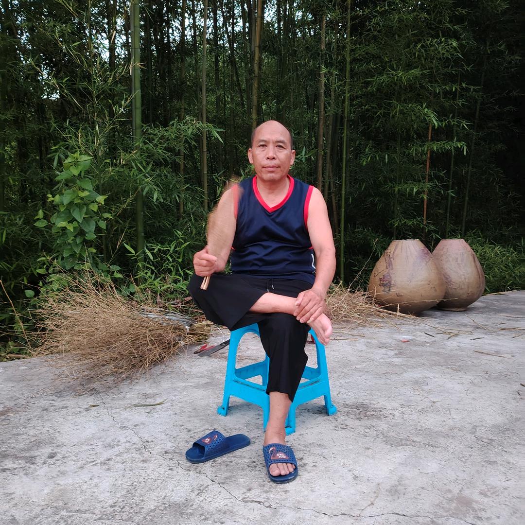 鲁代平专业承包主体建筑和装修