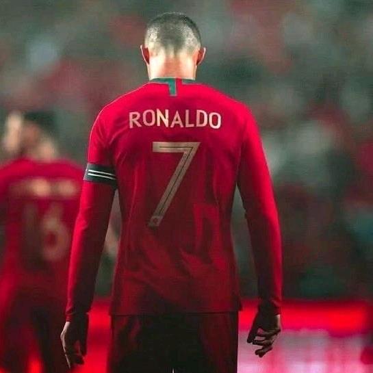 CR7