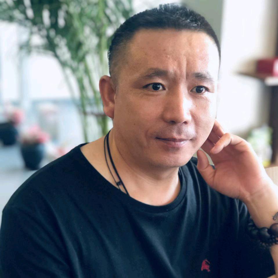 昆明鲜花批发代购的小马哥