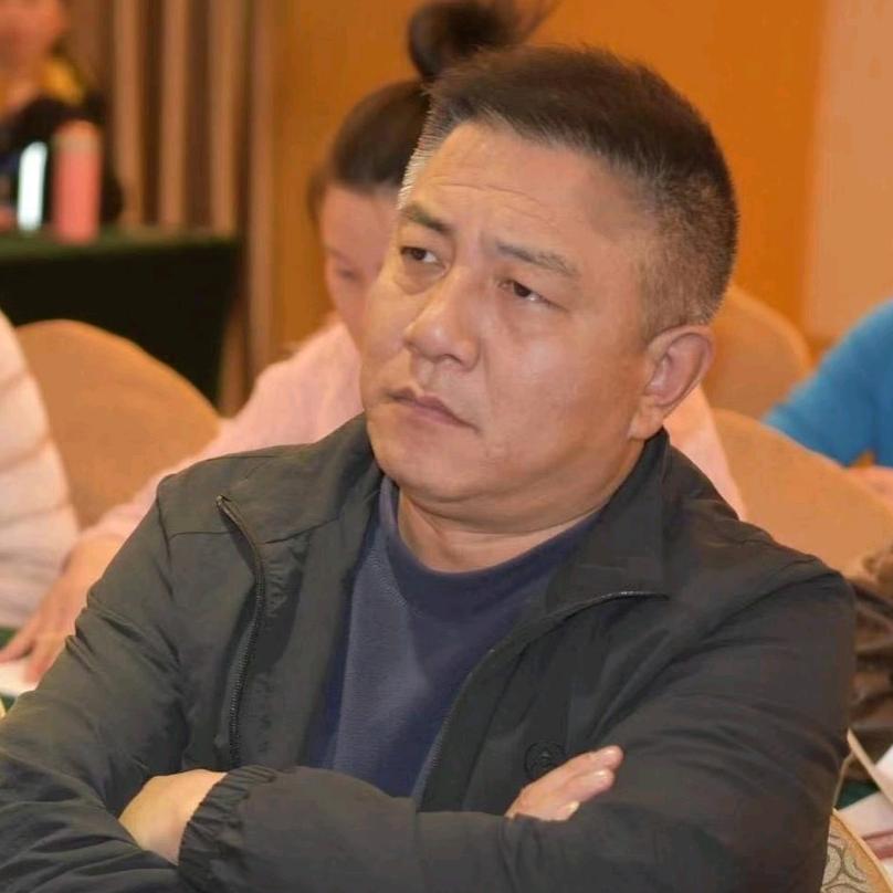 阙筱东