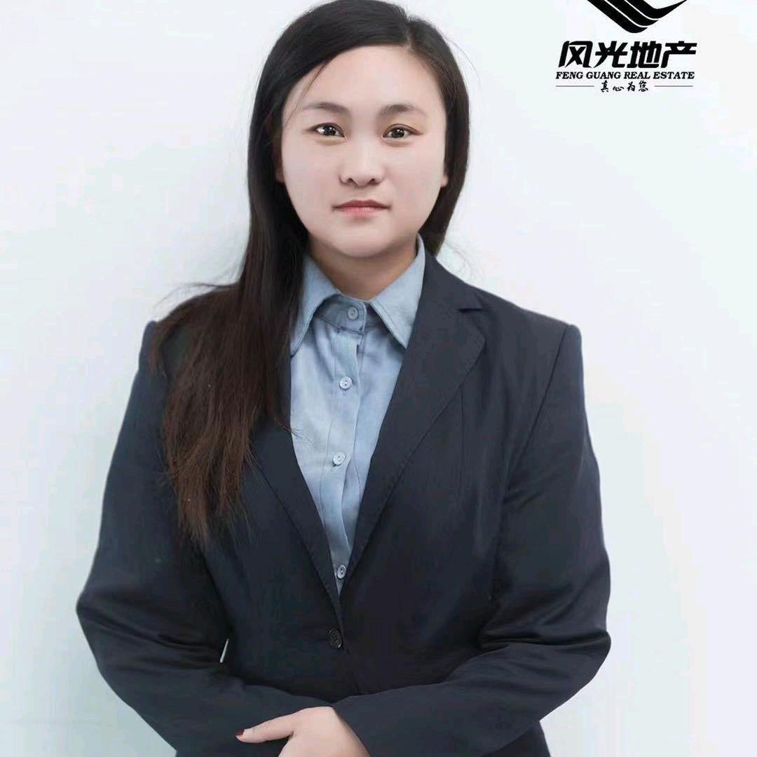 风光地产袁盼盼