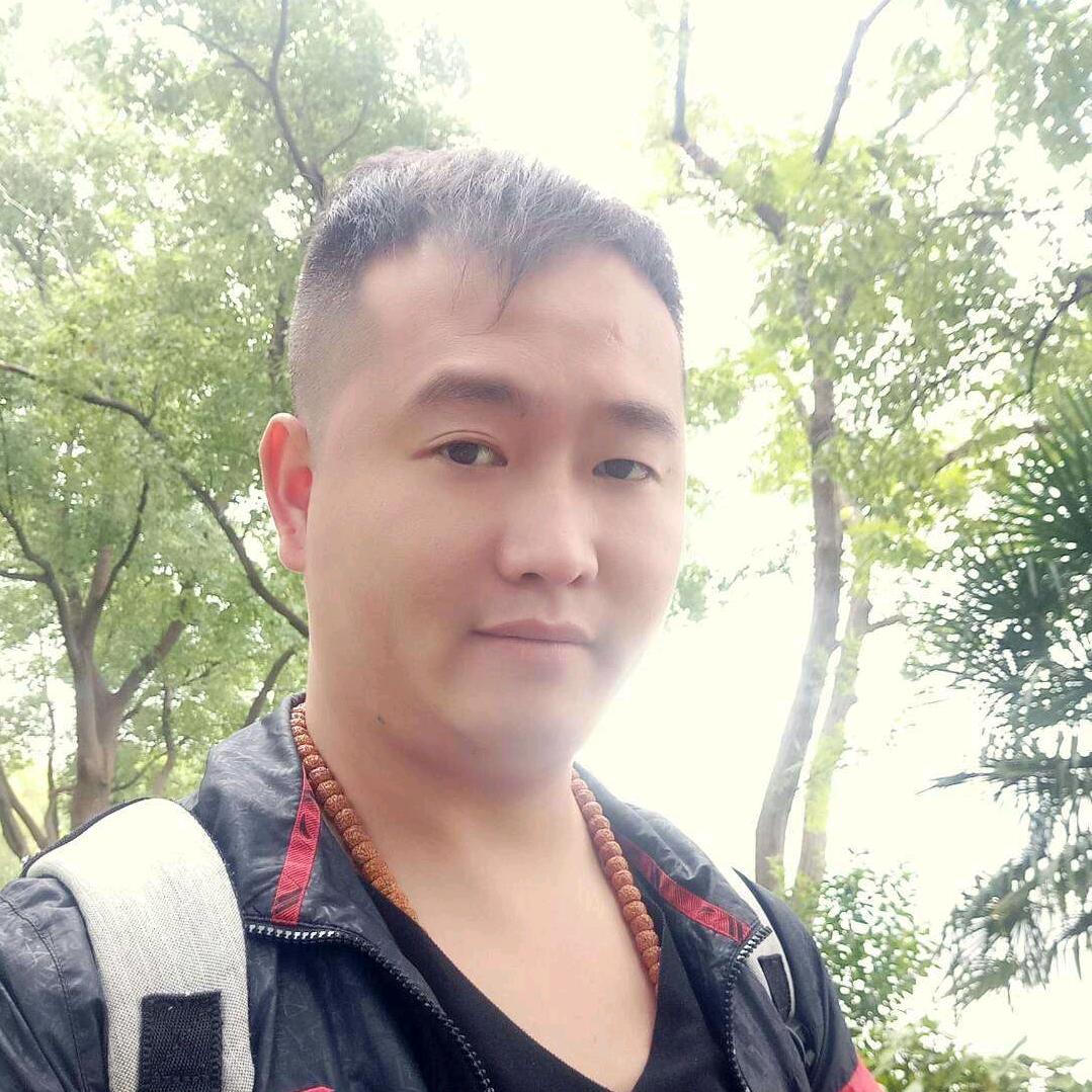 灯泡厂臭宝螺蛳粉