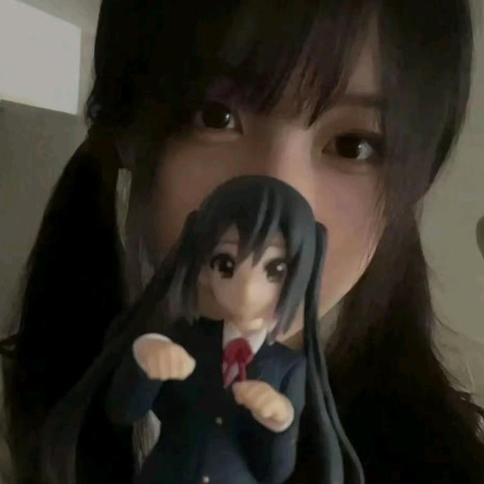 摆烂阿絮