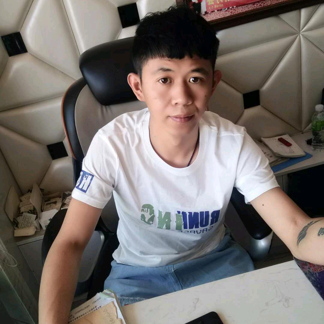 ♚。小爷ℳ