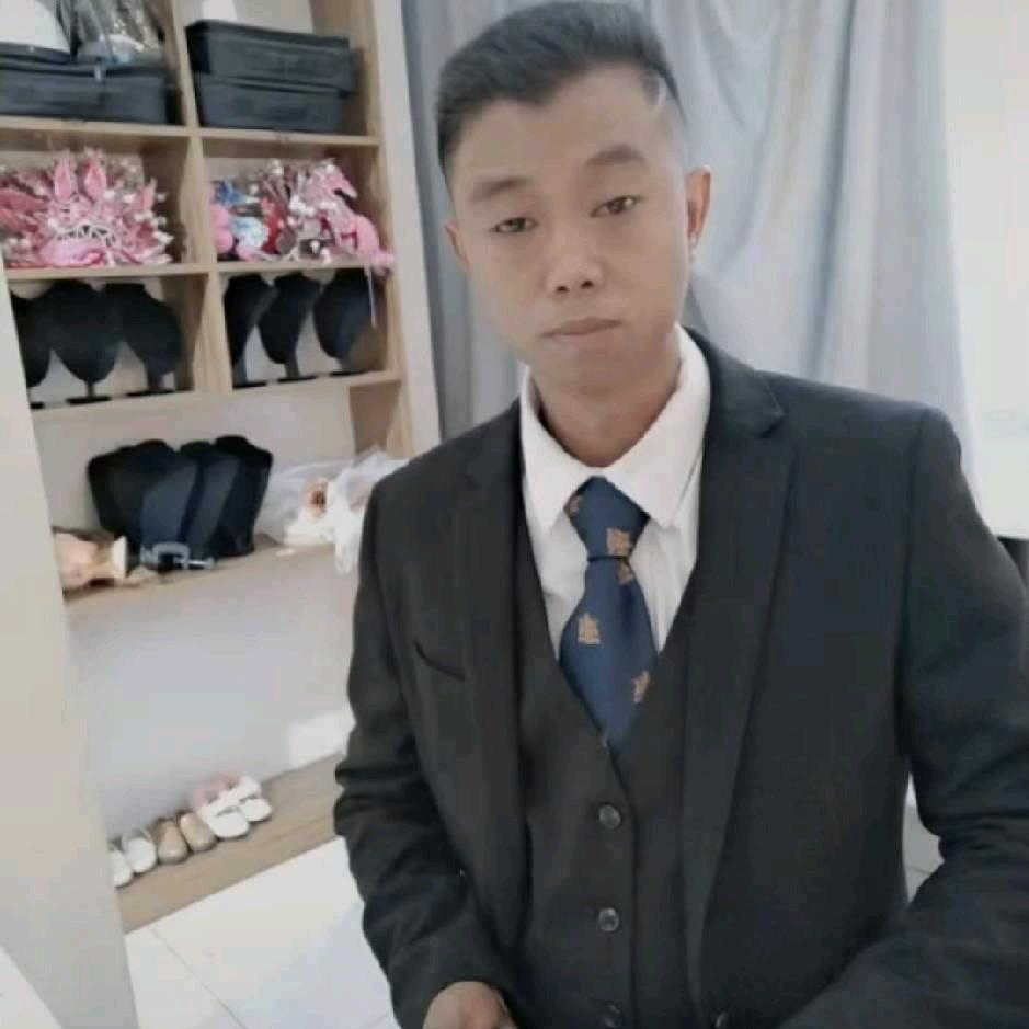 云南小哥