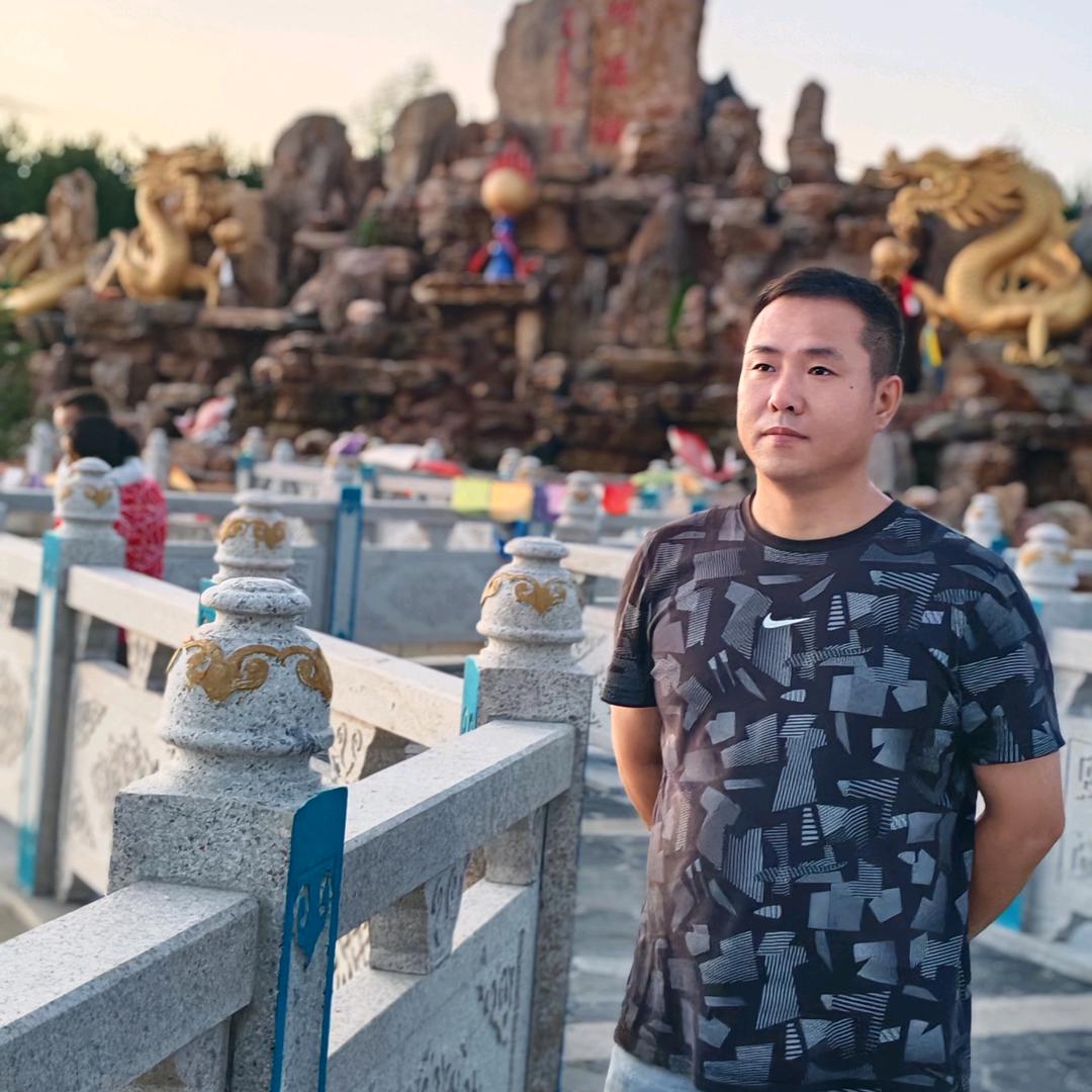 兴安盟牛羊中介经纪人郭全