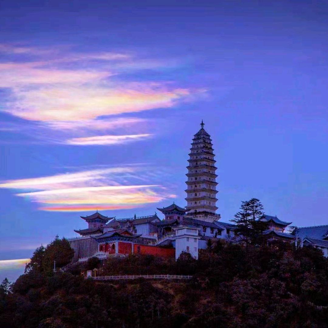 鸡足山小杨