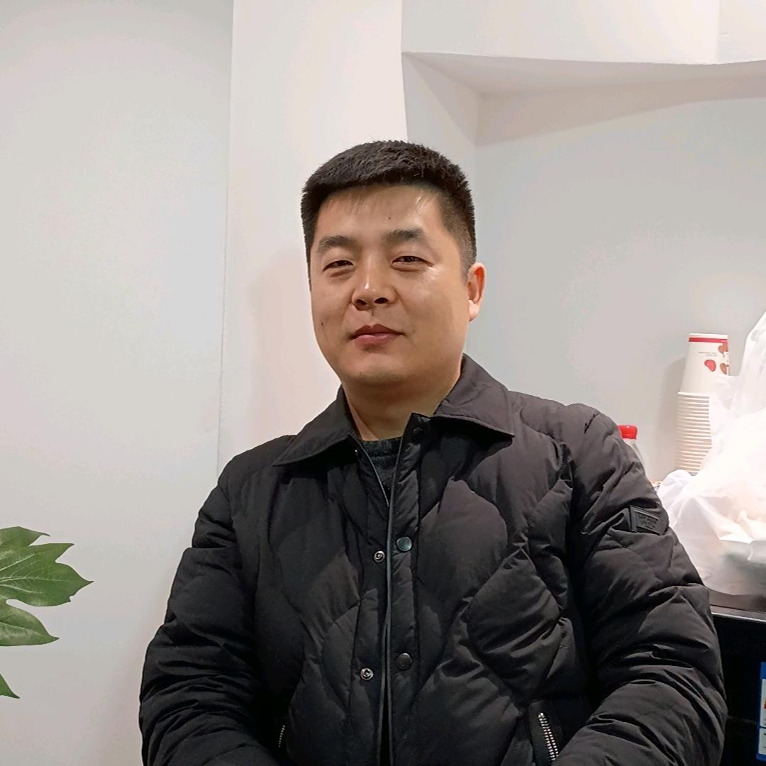 做柜子的曹先生