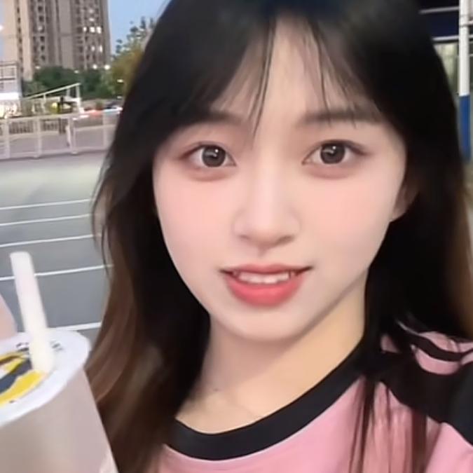 会玩屎的阿拉蕾🕺🏻