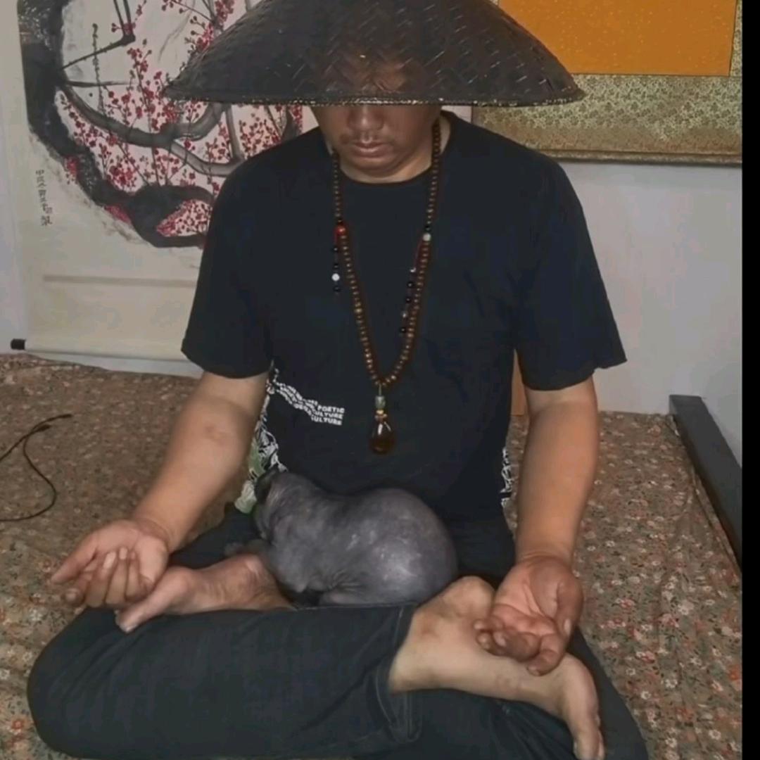 隸聖郭三千