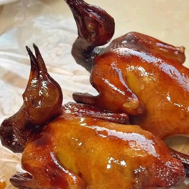 缸烤乳鸽
