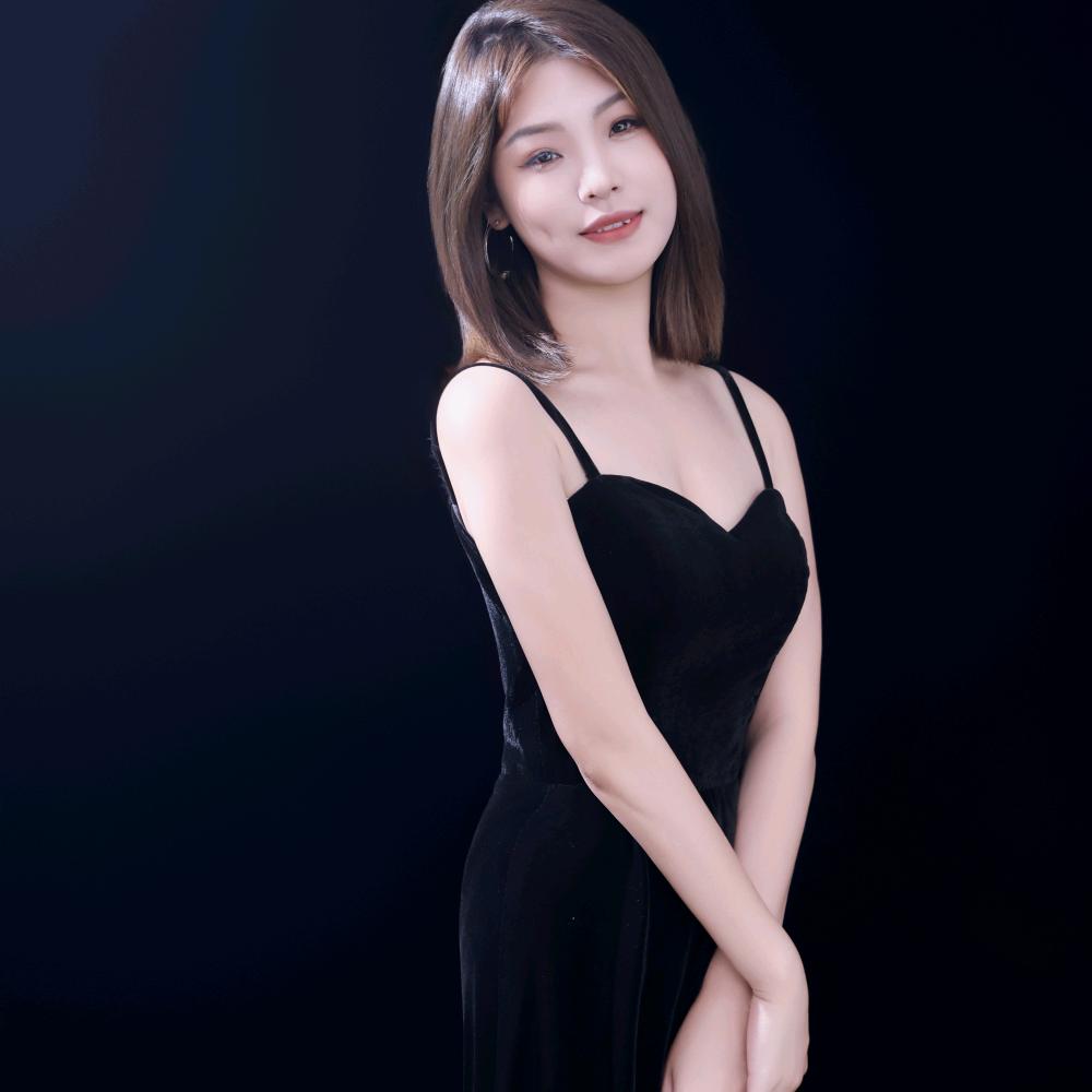 不撸串的小鱼丸儿