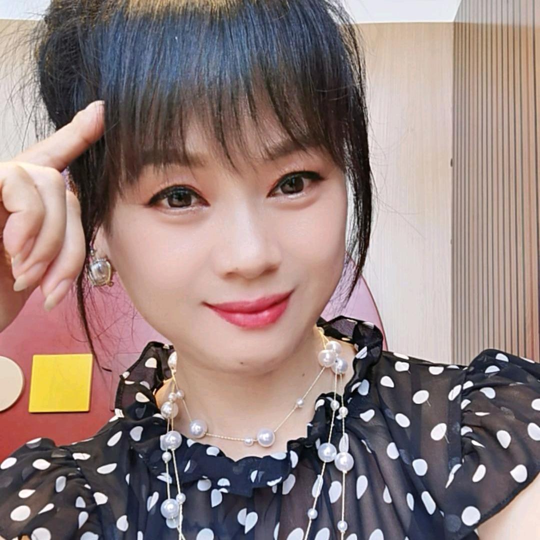 河南逗比姐（橱窗好物推荐👇）