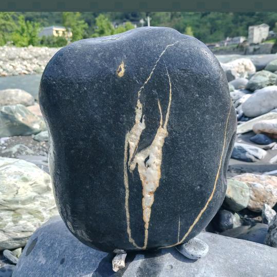 石中意境