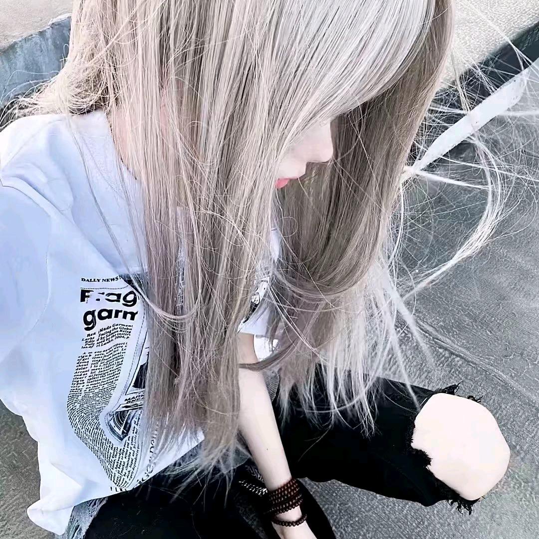 泪痕不做片刻恋人