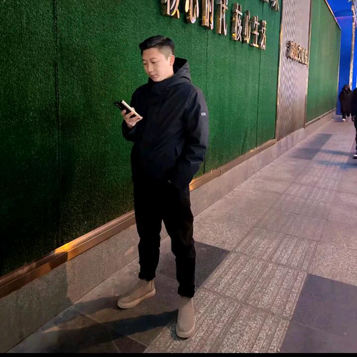 西昌二手车批发部沙主任