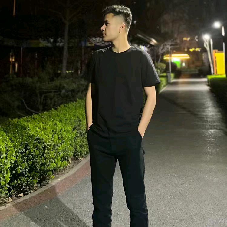 Meptun 婚纱摄影工作师室