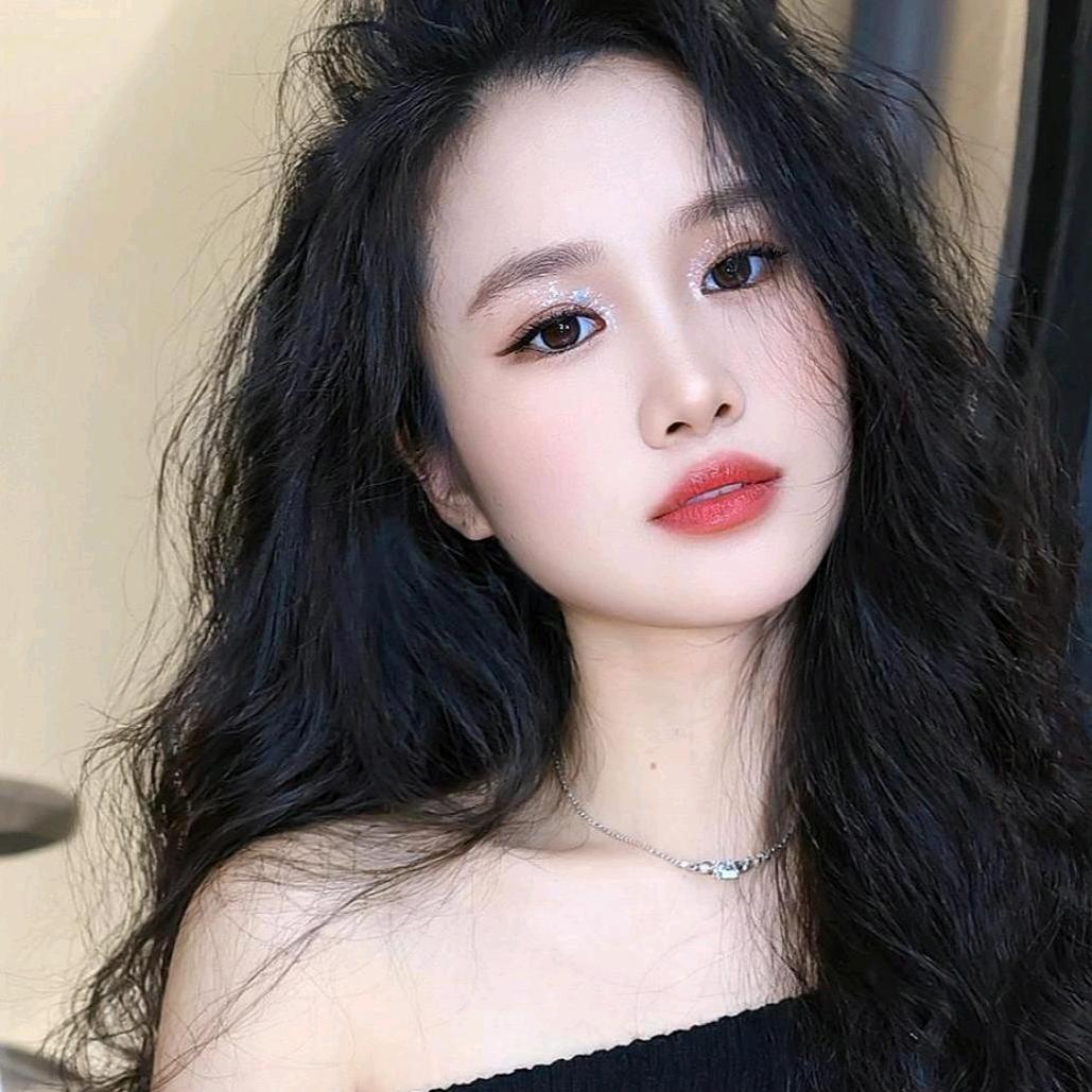 菊子吖