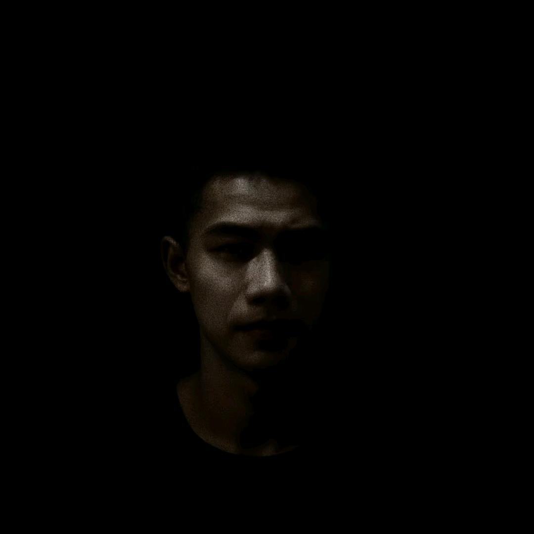 浪里黑条•居哥哥