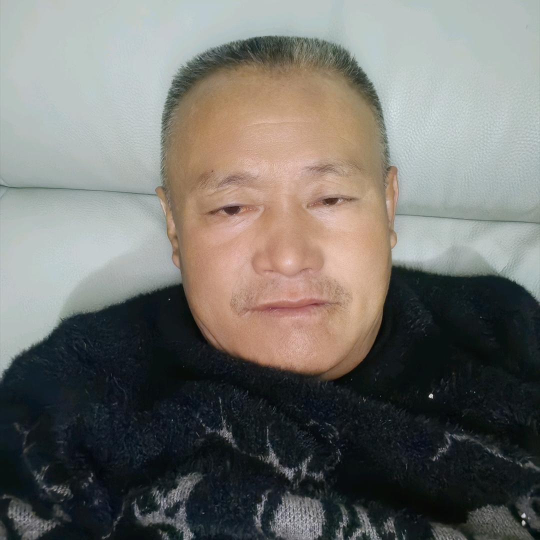 朱明银