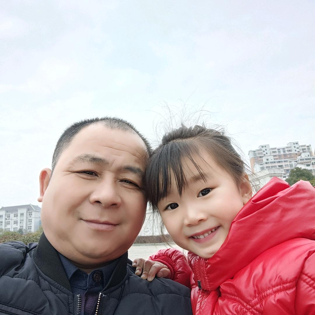 老张